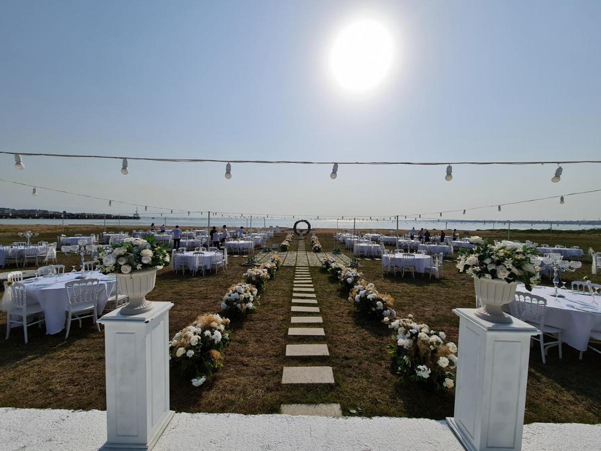 Sporkoey Hotel & Beach Club Darıca Buitenkant foto