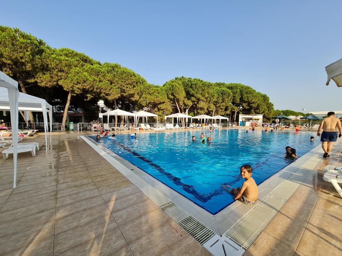 Sporkoey Hotel & Beach Club Darıca Buitenkant foto