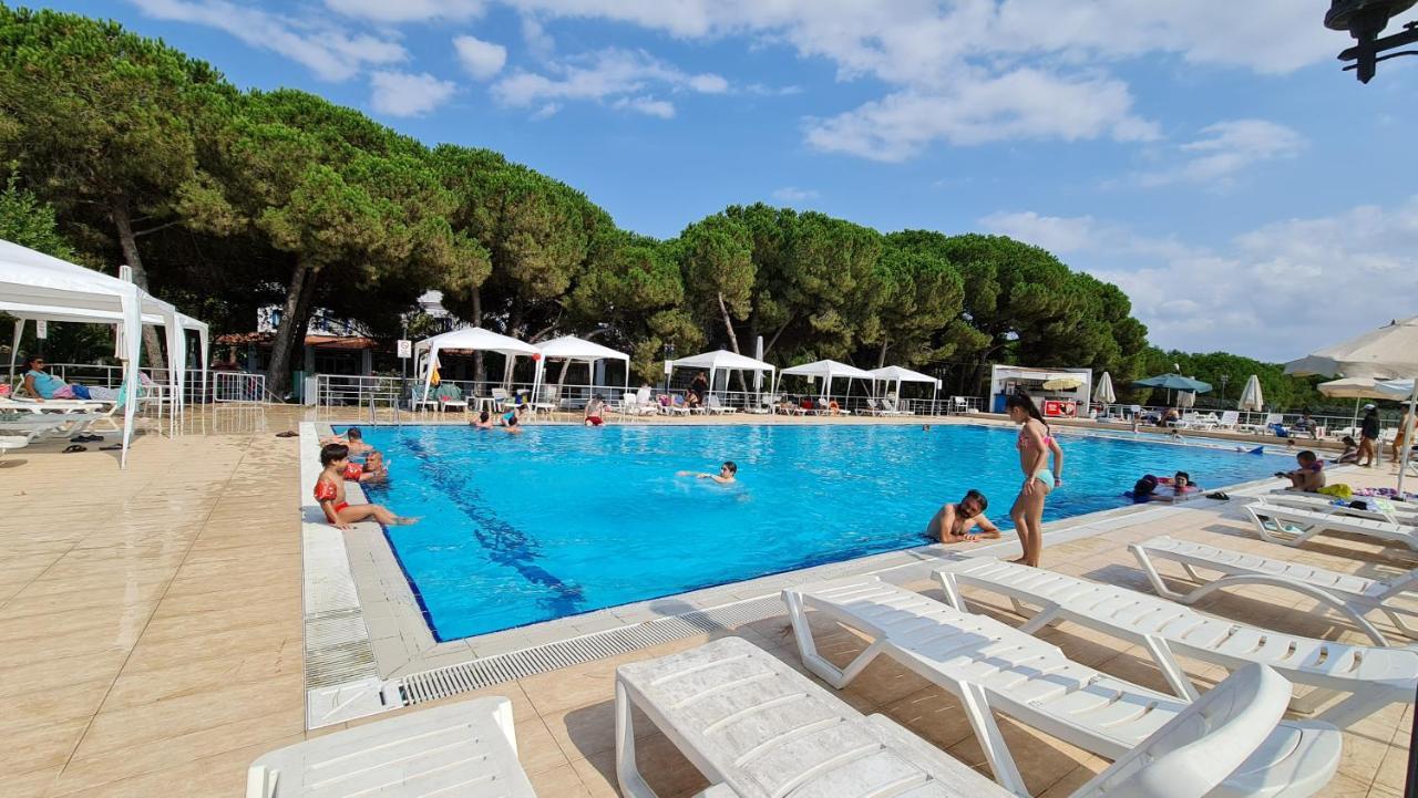 Sporkoey Hotel & Beach Club Darıca Buitenkant foto